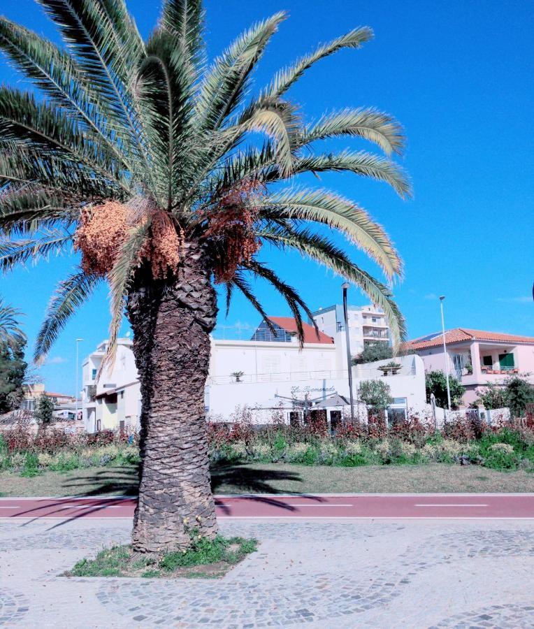 La Promenade Rooms & Suites Olbia Exterior photo